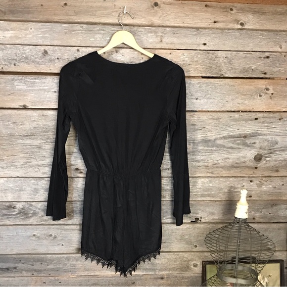 Black Girl Revolution Romper with Lace Trim Size Small - Picture 5 of 12